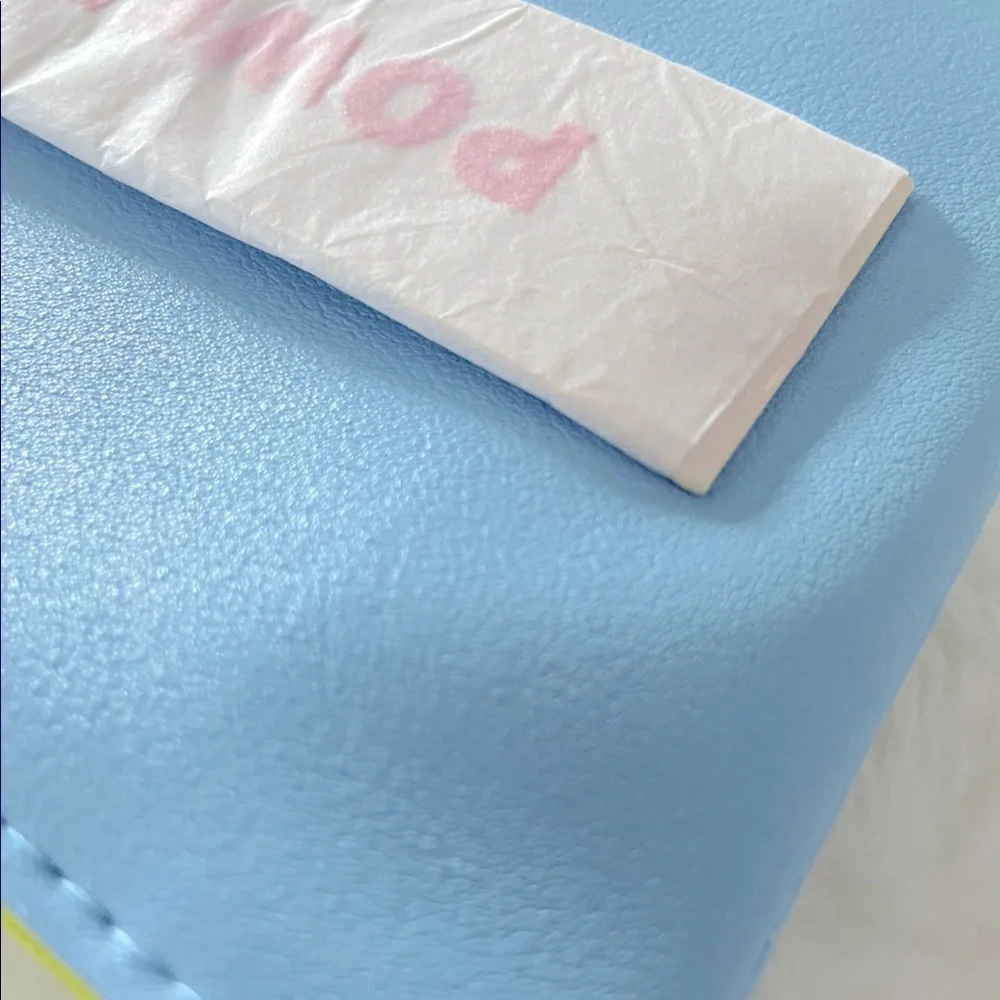 Ipsy Blue Intention ‘Power Moves’ Glam Cosmetic Bag